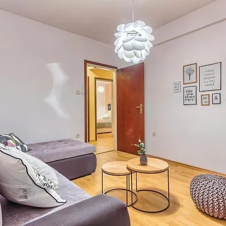 Holiday home Four-bedroom In Vinovo Gornje